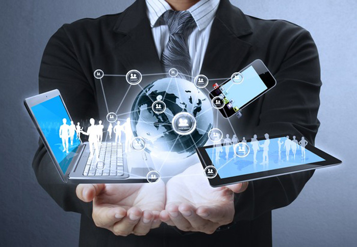 businessman-with-technology